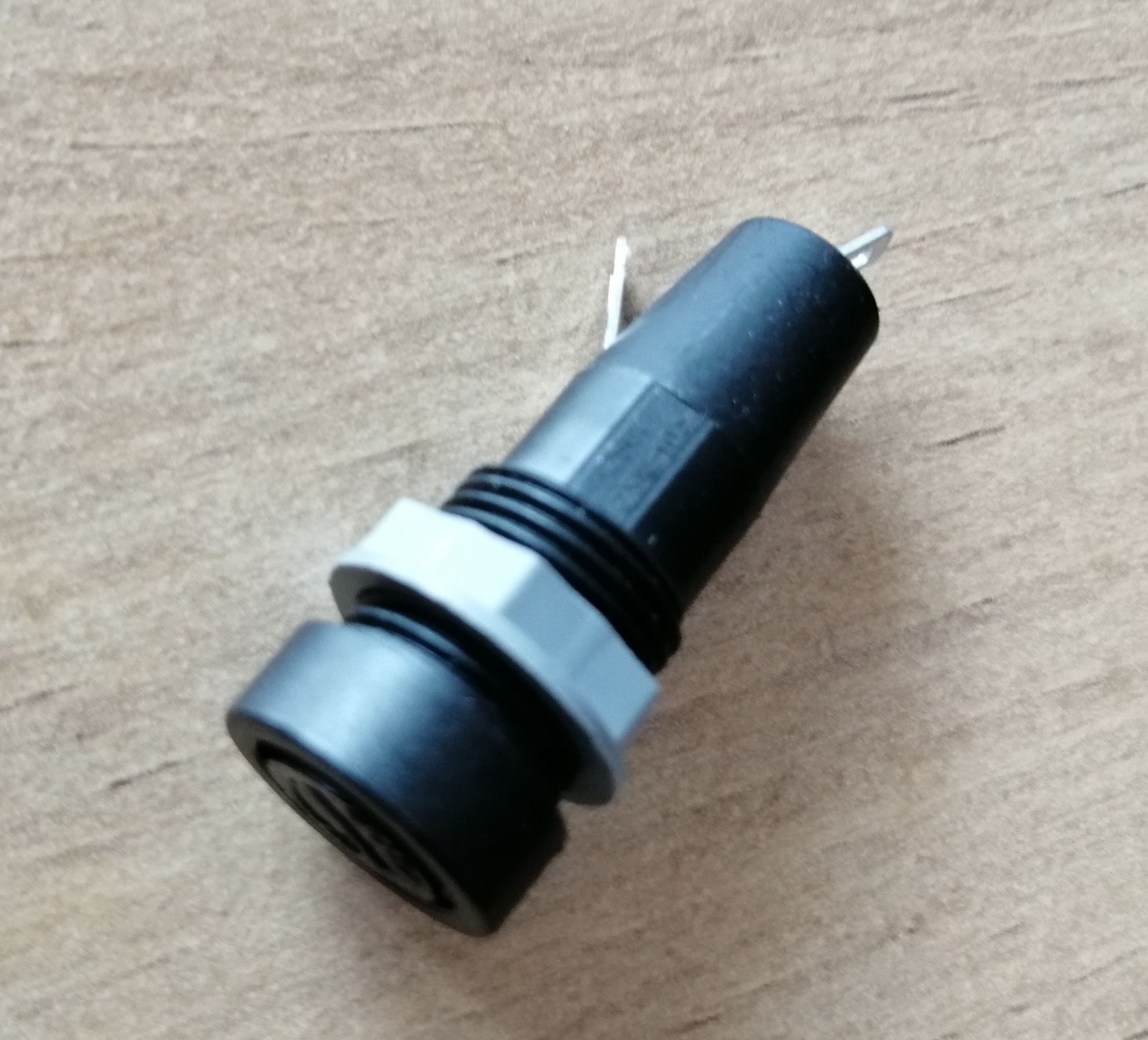 £4.00 Fuse Holder For Rotator
